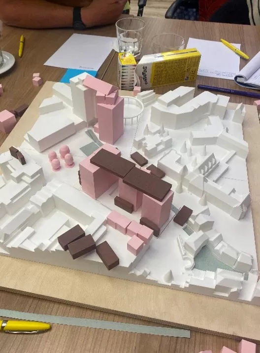 Maquette van groep 4 - zijaanzicht